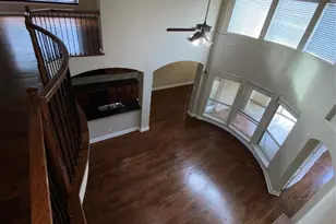 10045 Bluewater Terrace, Irving, TX 75063 - Photo 16