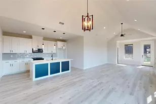 801 Birch St, Grand Prairie, TX 75050 - Photo 4