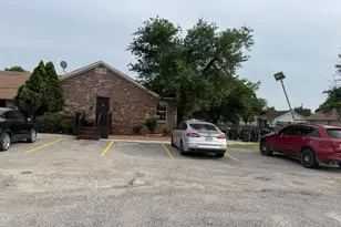 2340 North Chandler Dr E, Fort Worth, TX 76111 - Photo 2