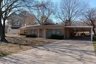 519 Jolly Dr, Gun Barrel City, TX 75156 - Photo 1