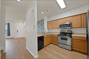 2716 Denali Park Dr, Grand Prairie, TX 75050 - Photo 12