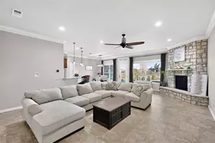 3443 Abes Landing Dr, Granbury, TX 76049 - Photo 2