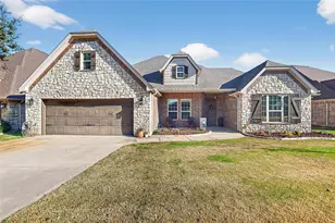 3443 Abes Landing Dr, Granbury, TX 76049 - Photo 1