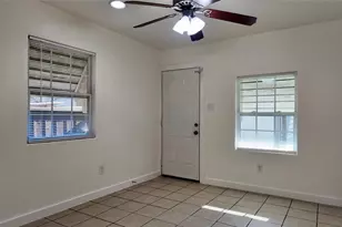 2212 Barlow Ave, Dallas, TX 75224 - Photo 16