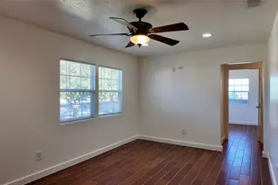 2212 Barlow Ave, Dallas, TX 75224 - Photo 6