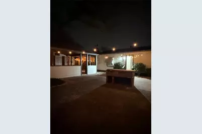 2212 Barlow Avenue, Dallas, TX 75224 - Photo 32