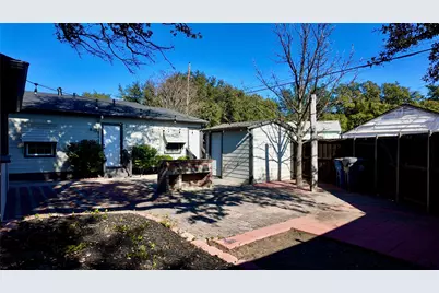 2212 Barlow Avenue, Dallas, TX 75224 - Photo 4