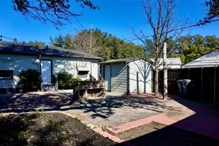 2212 Barlow Ave, Dallas, TX 75224 - Photo 4