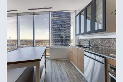 2430 Victory Park Lane #2301, Dallas, TX 75219 - Photo 4