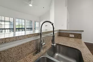 4800 W Lovers Ln, Dallas, TX 75209 - Photo 12