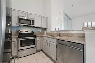 4800 W Lovers Ln, Dallas, TX 75209 - Photo 10