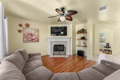 217 Buffalo Creek Drive, DeSoto, TX 75115 - Photo 8