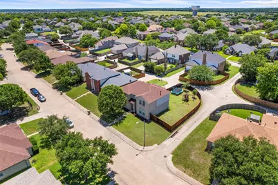 217 Buffalo Creek Drive, DeSoto, TX 75115 - Photo 32