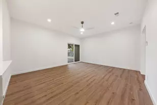 2317 Gibbs Williams Cir, Dallas, TX 75224 - Photo 6