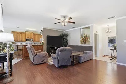 3207 Crossbridge Circle, Granbury, TX 76049 - Photo 6