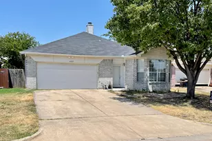 4337 Park Creek Cir N, Fort Worth, TX 76137 - Photo 1