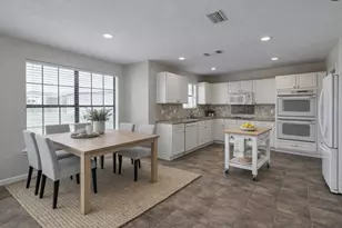 5408 Shallow Creek Dr, Midlothian, TX 76065 - Photo 2