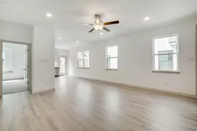 1217 Lamar Drive, Lewisville, TX 75077 - Photo 4