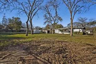 1404 Marshalldale Dr, Arlington, TX 76013 - Photo 36