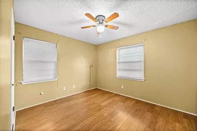 517 McDivitt Drive, Garland, TX 75040 - Photo 14