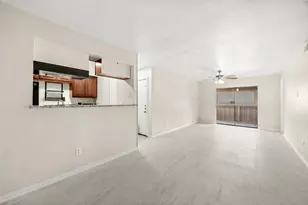 8110 Skillman St, Dallas, TX 75231 - Photo 4