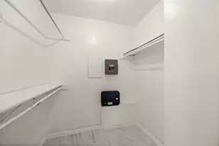 8110 Skillman St, Dallas, TX 75231 - Photo 10