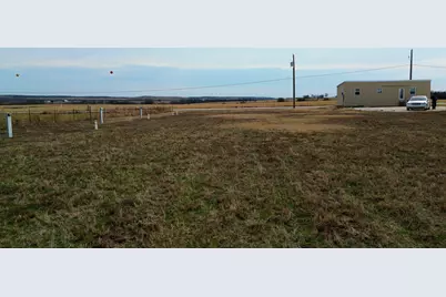 125 Hill County Road 4415, Grandview, TX 76050 - Photo 22