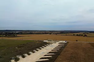 125 Hill County Road 4415, Grandview, TX 76050 - Photo 14