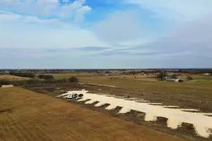 125 Hill County Road 4415, Grandview, TX 76050 - Photo 12