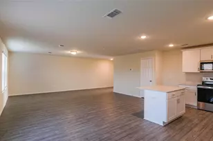 472 Lake Erie Dr, Princeton, TX 75407 - Photo 4