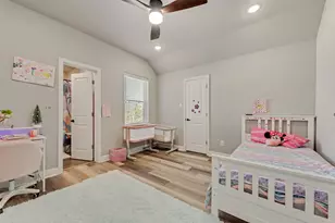 421 Ridgeview Rd, Sherman, TX 75092 - Photo 30