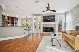 2718 Hidden Lake Dr, Grapevine, TX 76051 - Photo 12