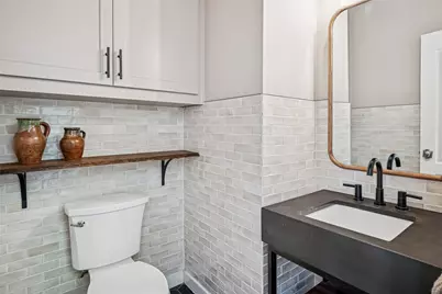 2718 Hidden Lake Drive, Grapevine, TX 76051 - Photo 18