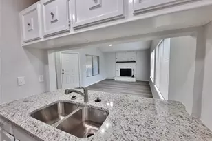 4609 Riverpark Dr, Fort Worth, TX 76137 - Photo 6