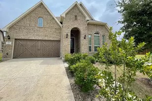 1012 Canyon Oak Dr, Euless, TX 76039 - Photo 1