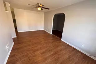 1239 Hidden Valley Dr, Dallas, TX 75241 - Photo 2