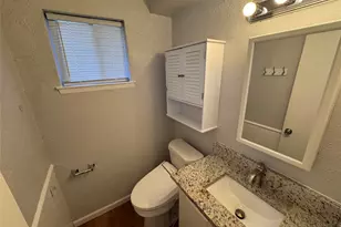 1239 Hidden Valley Dr, Dallas, TX 75241 - Photo 16