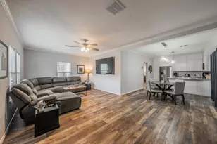 800 E Elm St, Hillsboro, TX 76645 - Photo 4