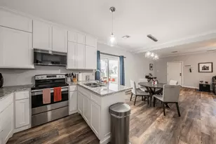 800 E Elm St, Hillsboro, TX 76645 - Photo 8