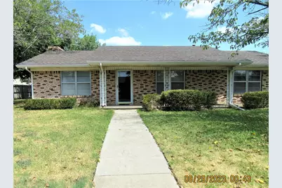 200 Texoma Drive, Whitesboro, TX 76273 - Photo 1