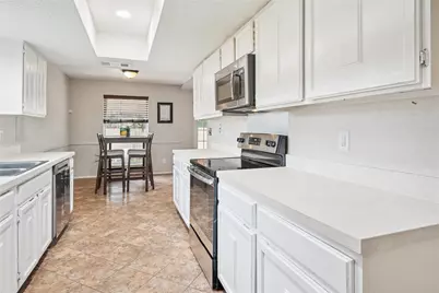 1600 Celeste Court, Arlington, TX 76012 - Photo 14