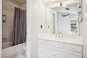 1600 Celeste Ct, Arlington, TX 76012 - Photo 18