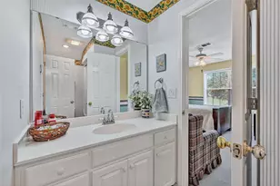 736 W Kiowa Dr, Lake Kiowa, TX 76240 - Photo 32