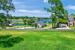 416 Kiowa Dr W, Lake Kiowa, TX 76240 - Photo 1