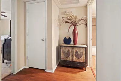 1441 Westmount Avenue #211, Dallas, TX 75211 - Photo 16