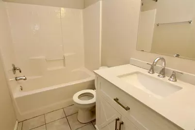 4713 Barnhill Lane, Fort Worth, TX 76135 - Photo 16