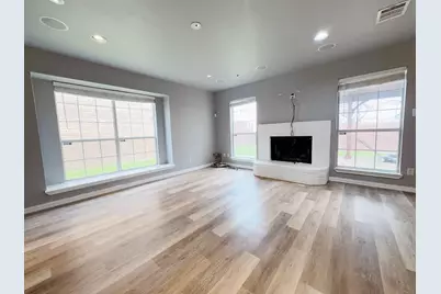 1365 Mimosa Lane, Lewisville, TX 75077 - Photo 2