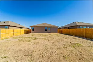 6406 Rienzi Dr, Greenville, TX 75402 - Photo 24