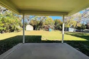 5000 Barbara Rd, River Oaks, TX 76114 - Photo 10