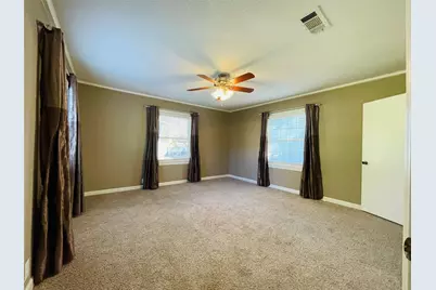 5000 Barbara Road, River Oaks, TX 76114 - Photo 8